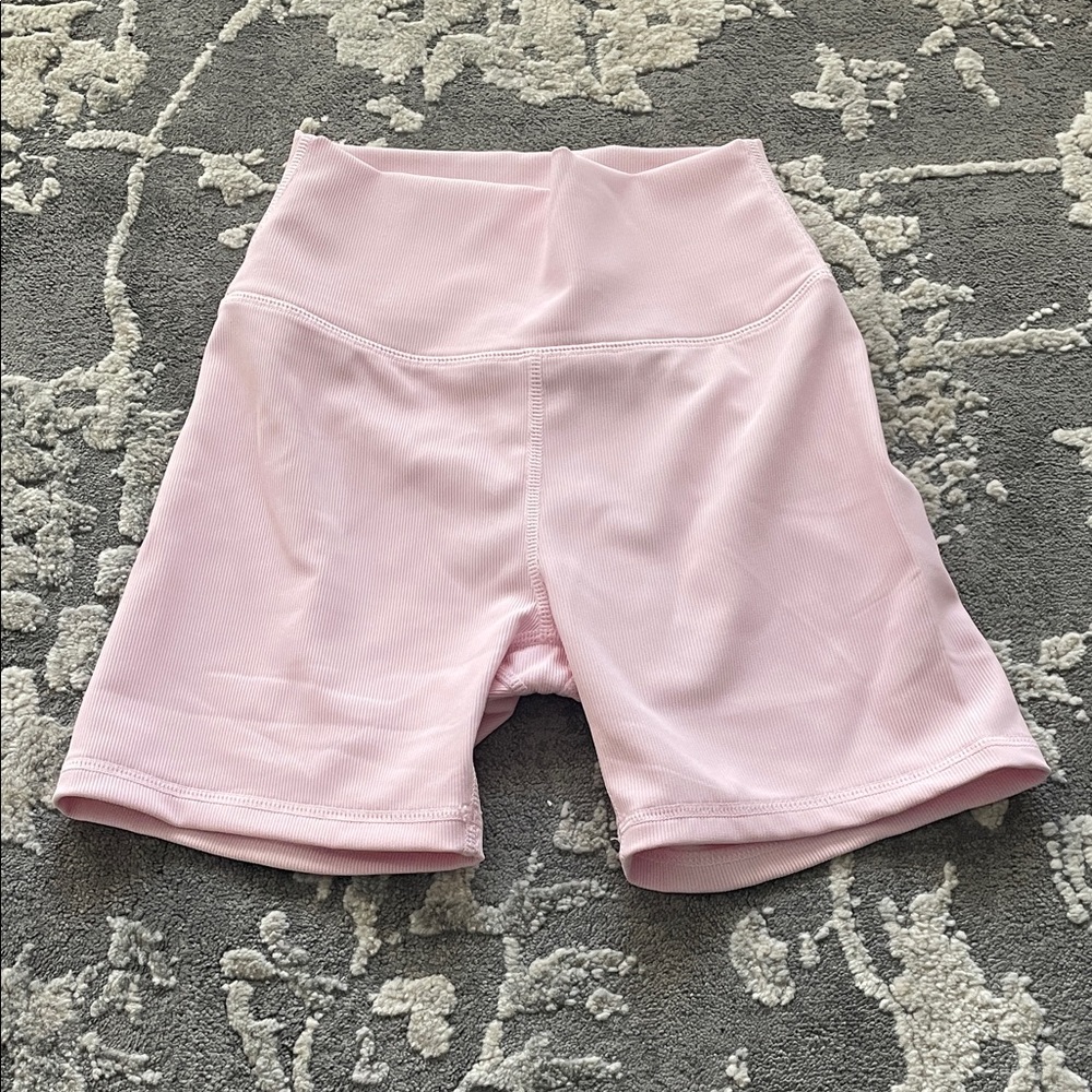 Wilo The Label High-Rise Pink Women's Bike Shorts — Comfortable Everyday Support